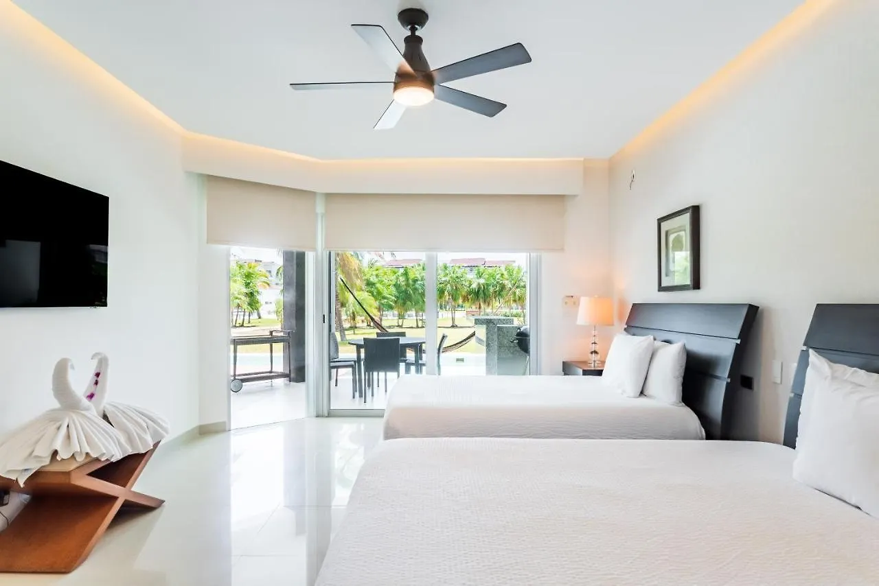 Casa 401N Los Secretos Apts Playa del Carmen Apartmán