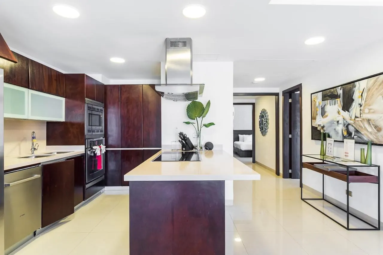 Casa 401N Los Secretos Apts Playa del Carmen México