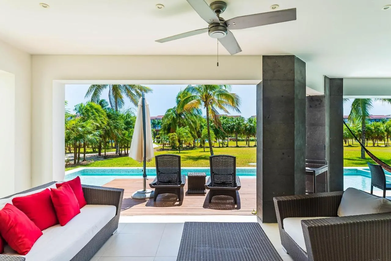 Casa 401N Los Secretos Apts Playa del Carmen Apartamento